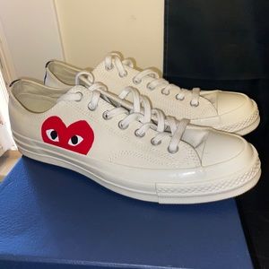 Comme des garcons low sneakers